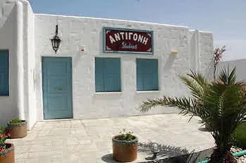 Antigoni * Skyros
